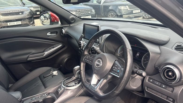 Nissan Juke 1.6 Hybrid Tekna 5dr Auto Hybrid Hatchback